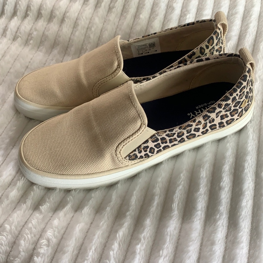 Sperry Leopard flats Size 8.5